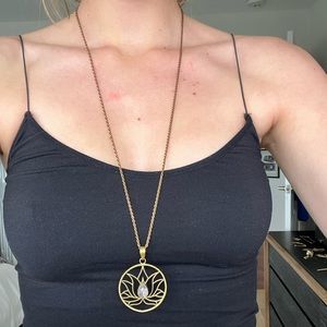 Gold lotus necklace